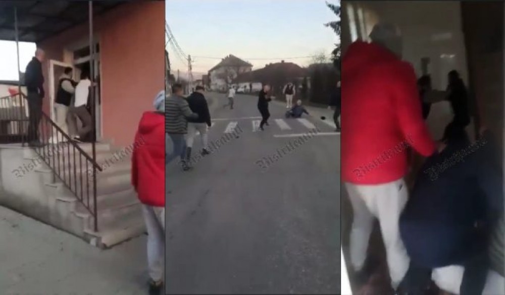Bătaie cu pari și lopeți în primărie și pe străzile unei localități din România. Cinci moldoveni au fost reținuți